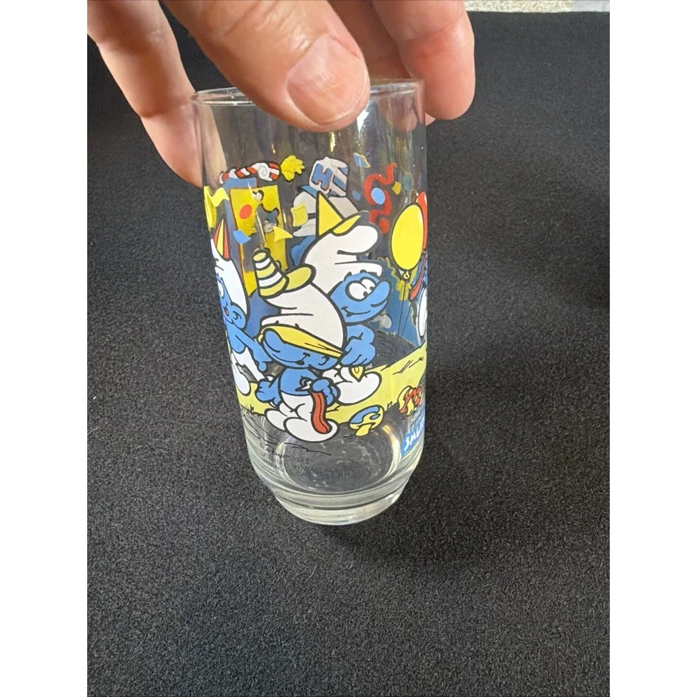 Vintage 1983 Smurfs Glasses Handy Smurf Grouchy Smurf Wallace‎ Berrie Set of 2
